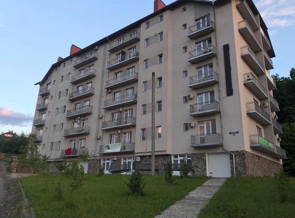 Polyana Apart Exterior foto